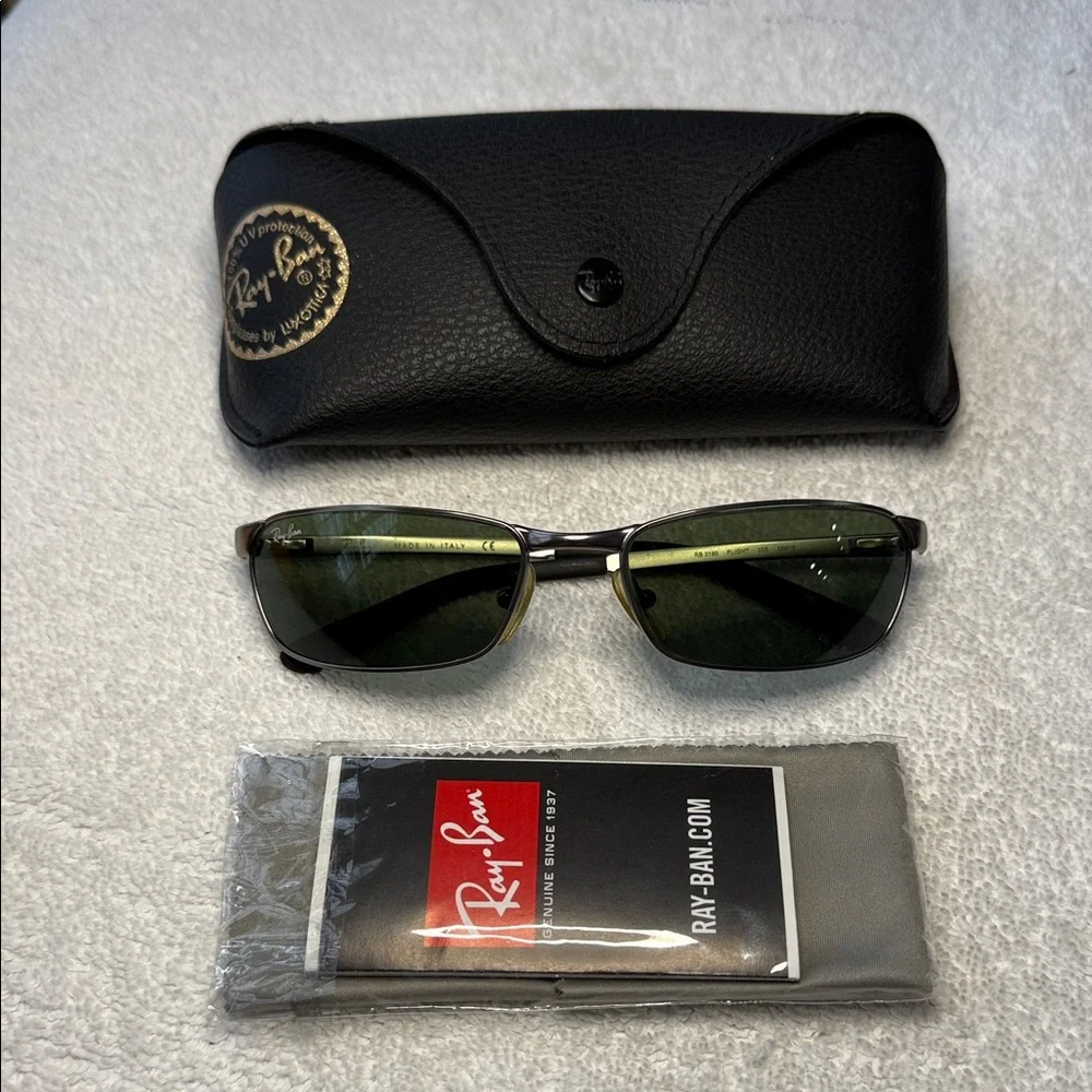 Authentic RAY BAN 3190 Flight 005 58-18 Metal Sunglasses Green Lenses Italy
